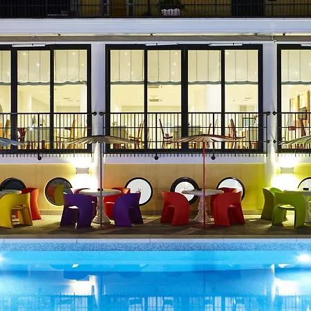 Termini & 4* Τζεσόλο Λίντο