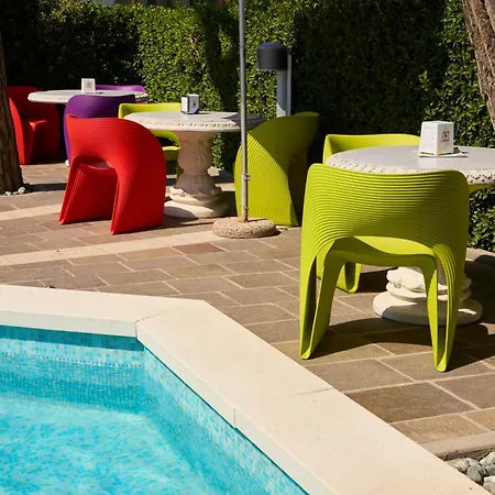 Termini & Hotel 4*